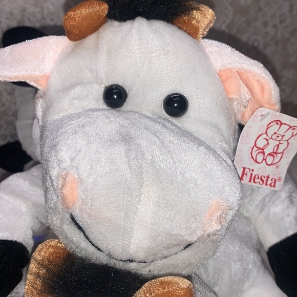2 twin Fiesta cow plush stuffed animals 19-22" - Picture 3 of 9
